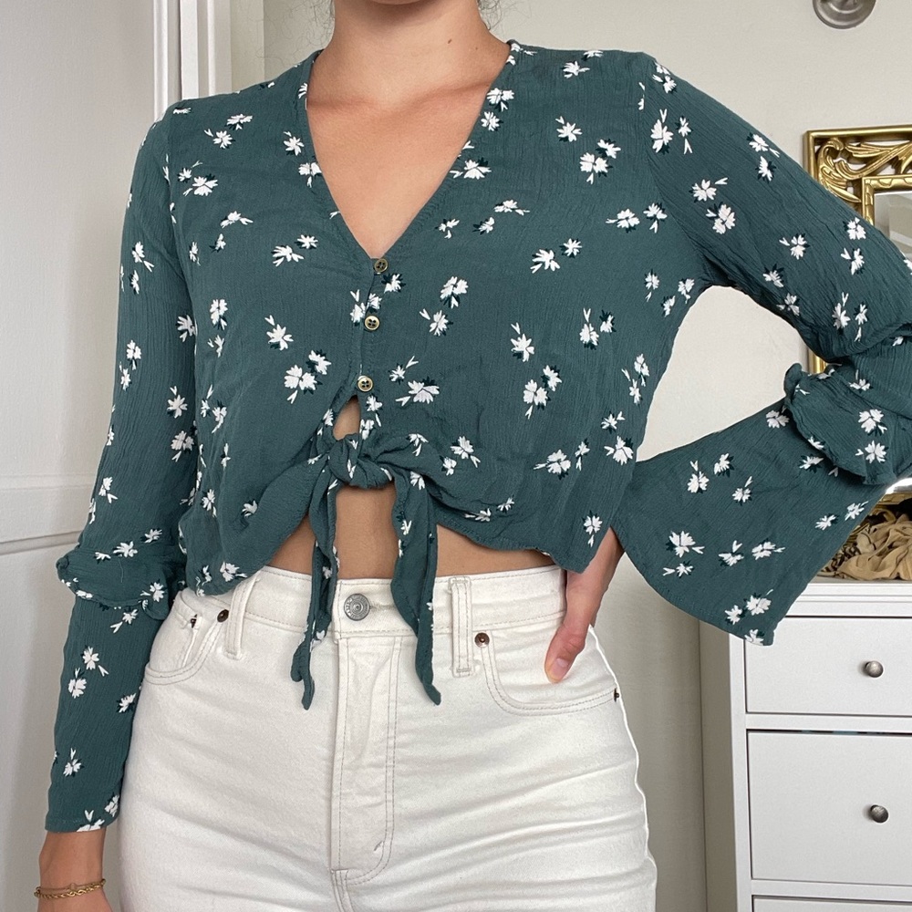 Teal billabong long sleeve blouse
